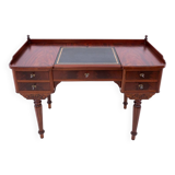 Bureau ancien, Europe du Nord, vers 1870.