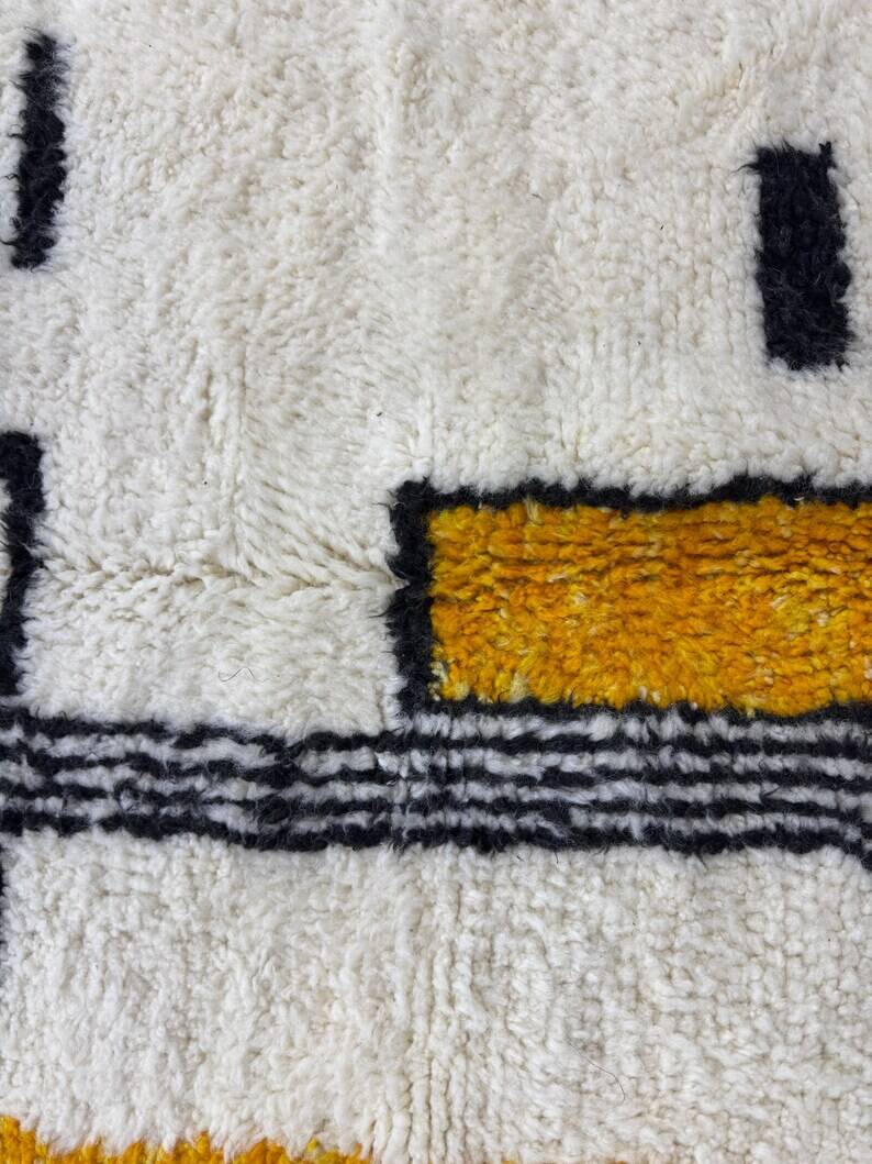 Colorful Beni Mrirt rug size 200 x 300 cm