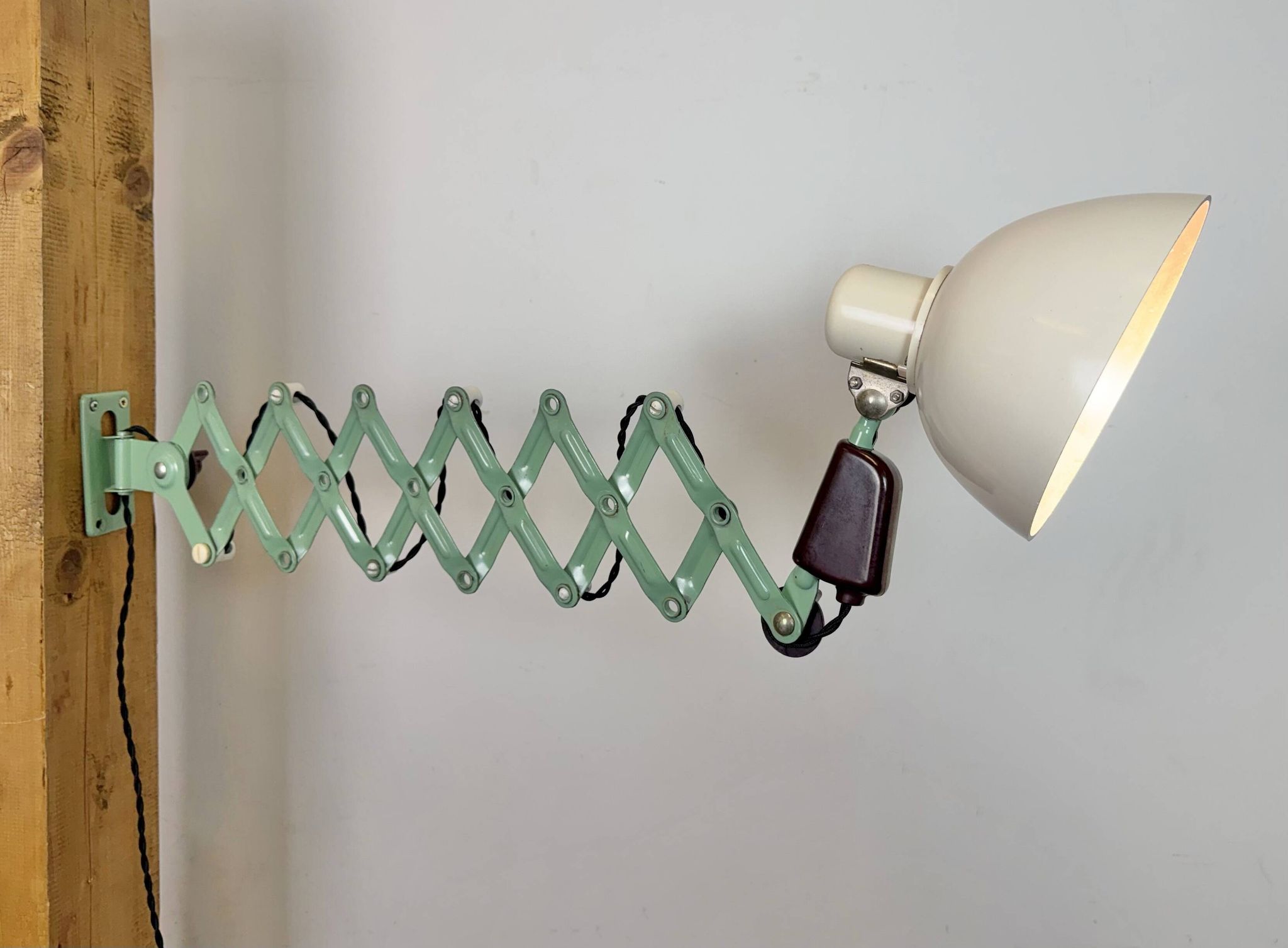 Industrial East German Scissor Lamp from VEB Zweckleuchtenbau Dresden, 1950