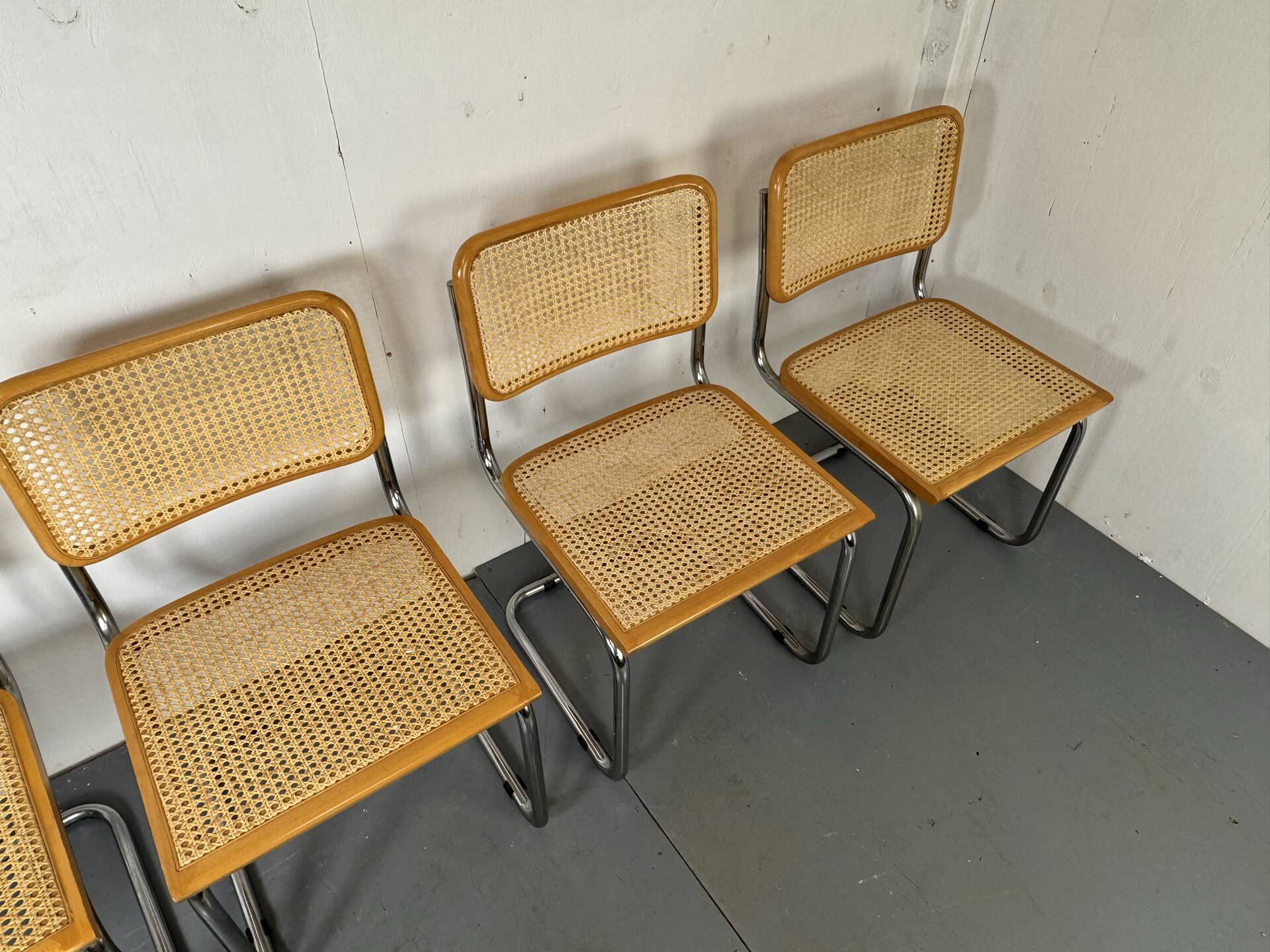 Set of 4 vintage Cesca S32 dining chairs by Marcel Breuer, 1990s