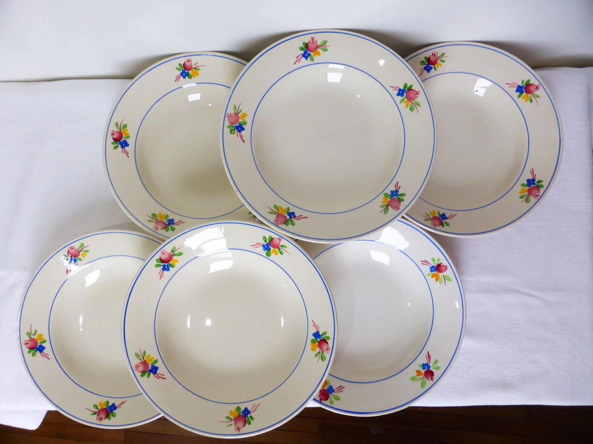 Set of 6 vintage soup plates from the Gien factory, Nice model