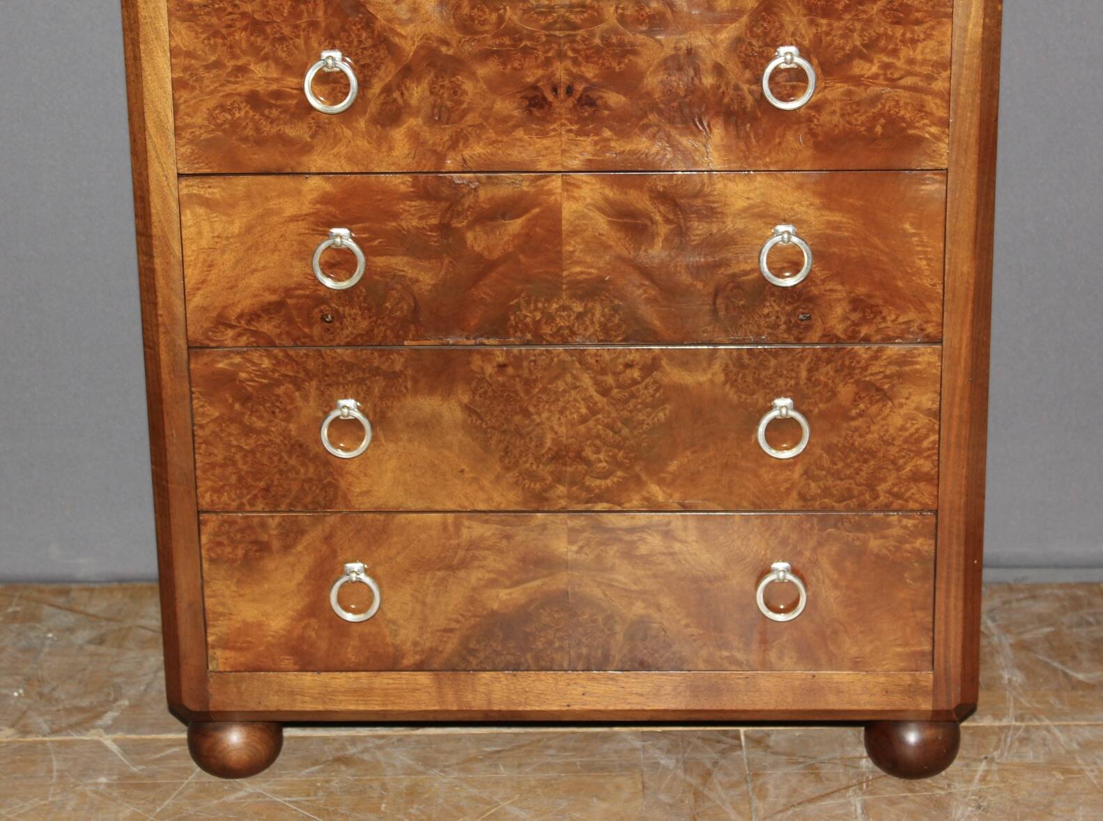 Commode d'époque Art Déco en noyer Vers 1930