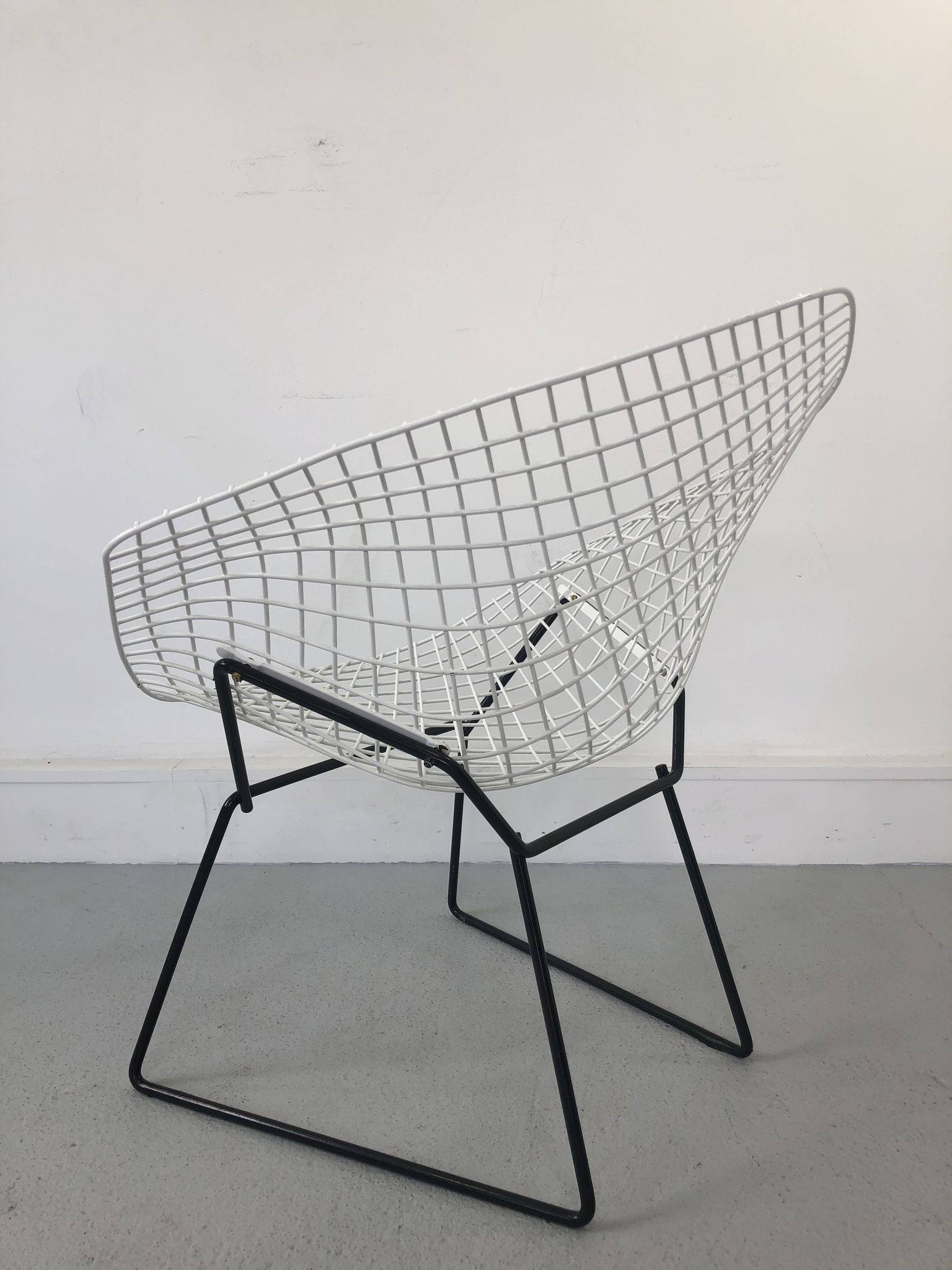 Vintage Diamond 421 Lounge Chair by Harry Bertoia for Knoll International