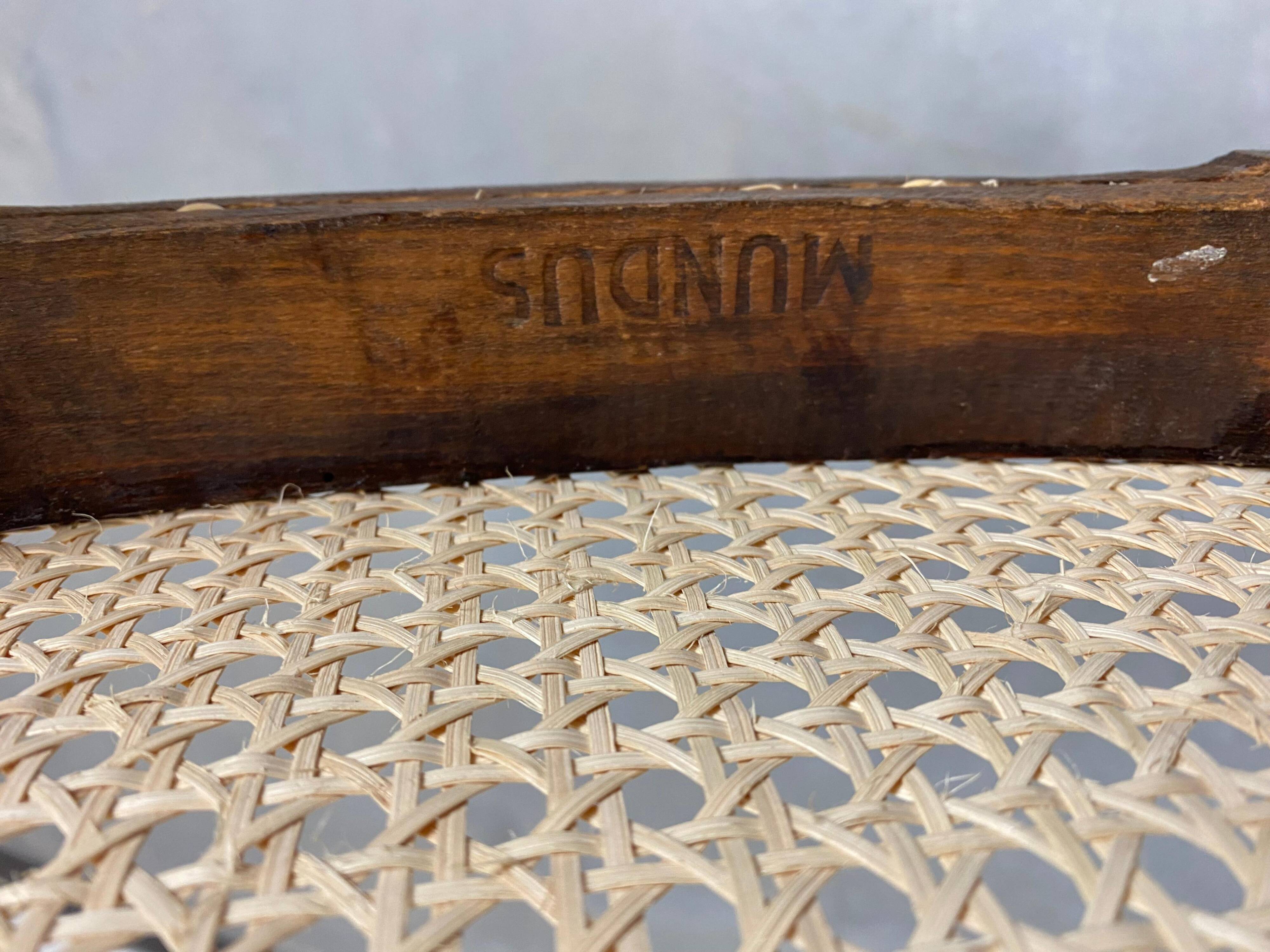 Chaise de salle à manger Thonet n°4