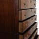 Commode Chiffonnière Ancienne en Acajou Flammé sur Chêne XIXe Siècle