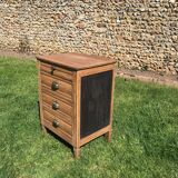 Oak cabinet with 4 drawers