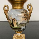 Porcelain vase XIX on pedestal Saint Jeanne