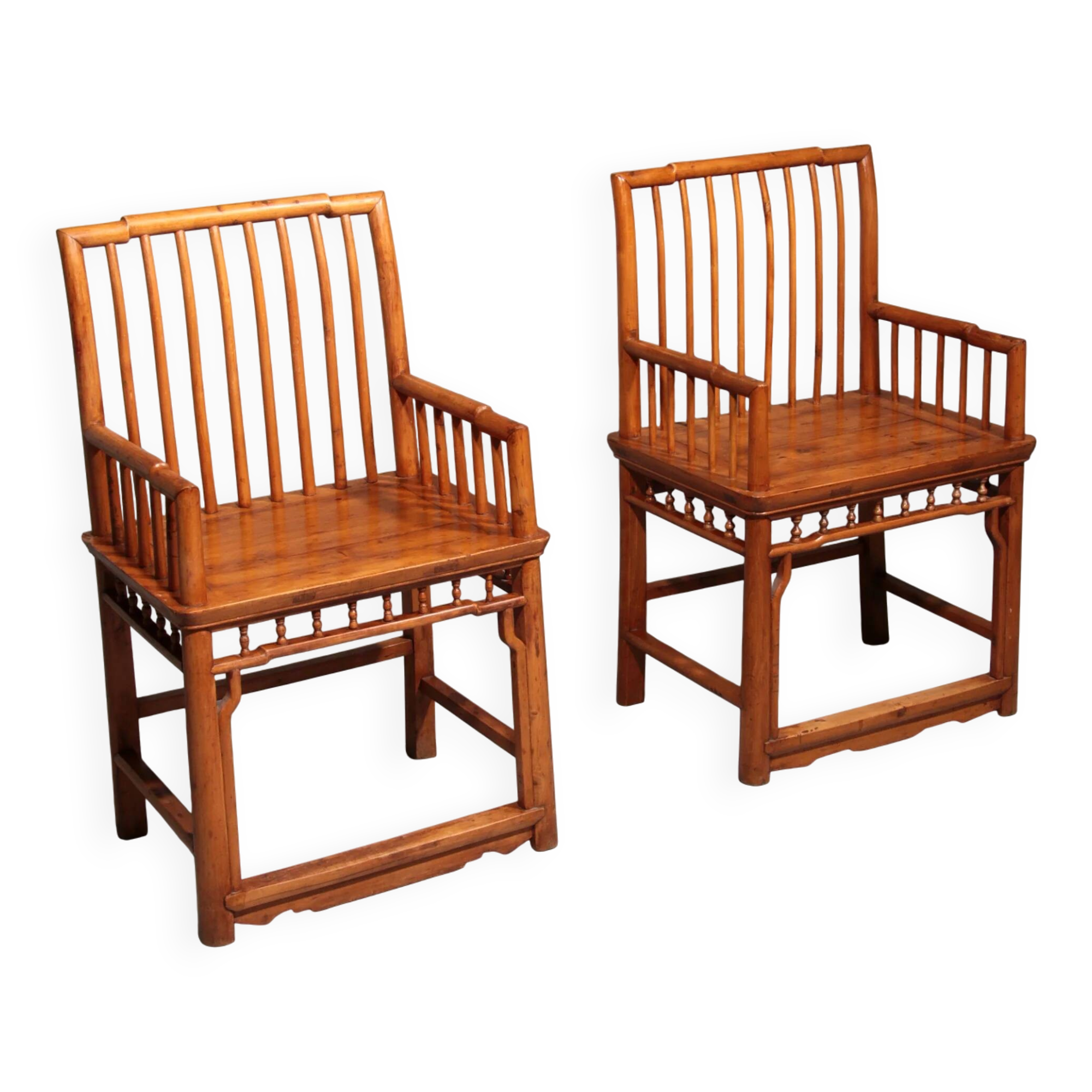 Rare Hongmu comb-back armchairs, hand-carved, late Qing dynasty, Asia