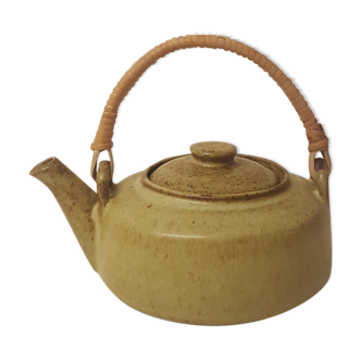 Sandstone teapot