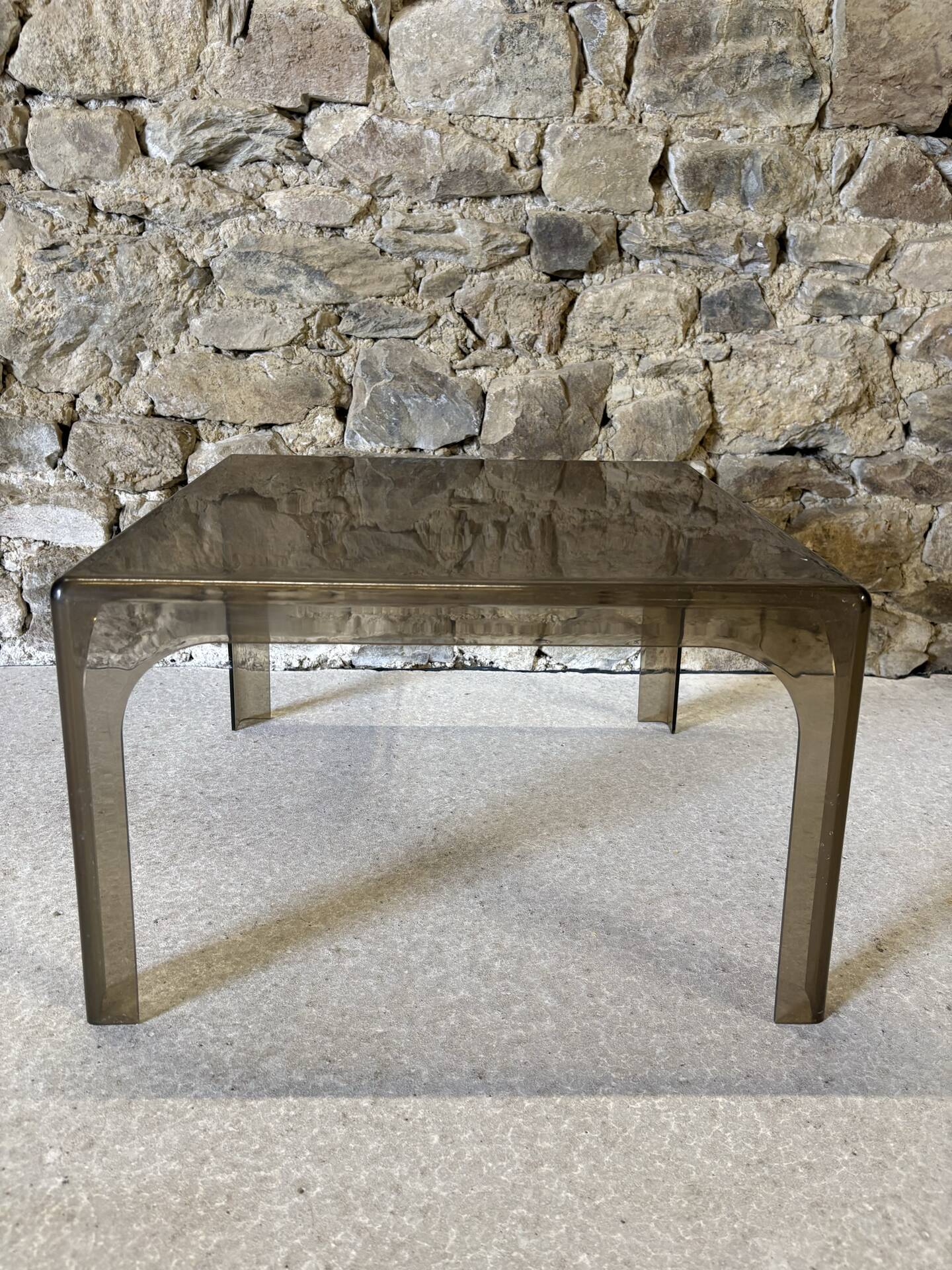 Square coffee table in moulded plastic, 1970