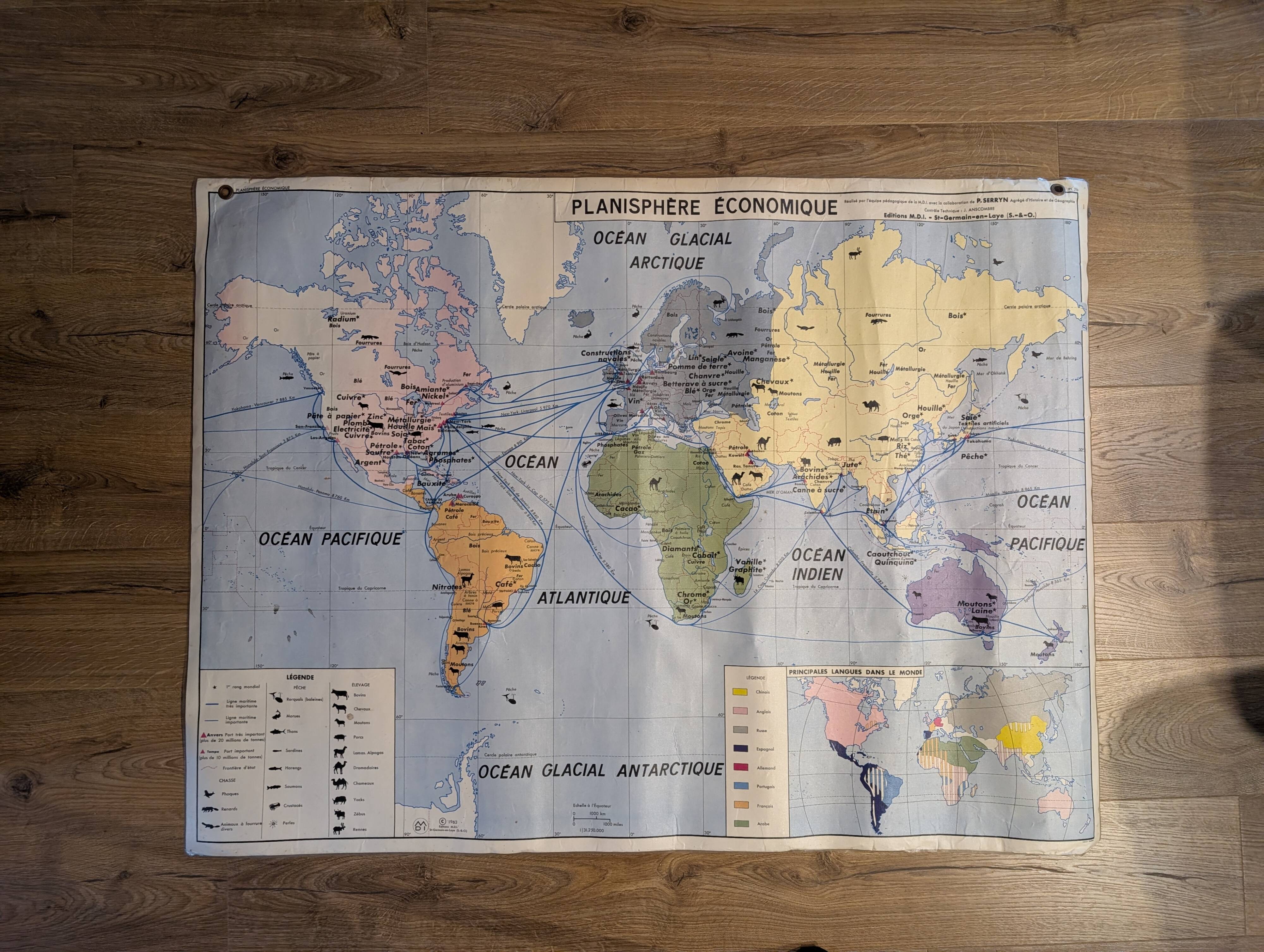 Carte scolaire - planisphère politique et planisphère économique