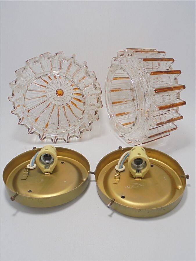 Pair of ceiling lamps