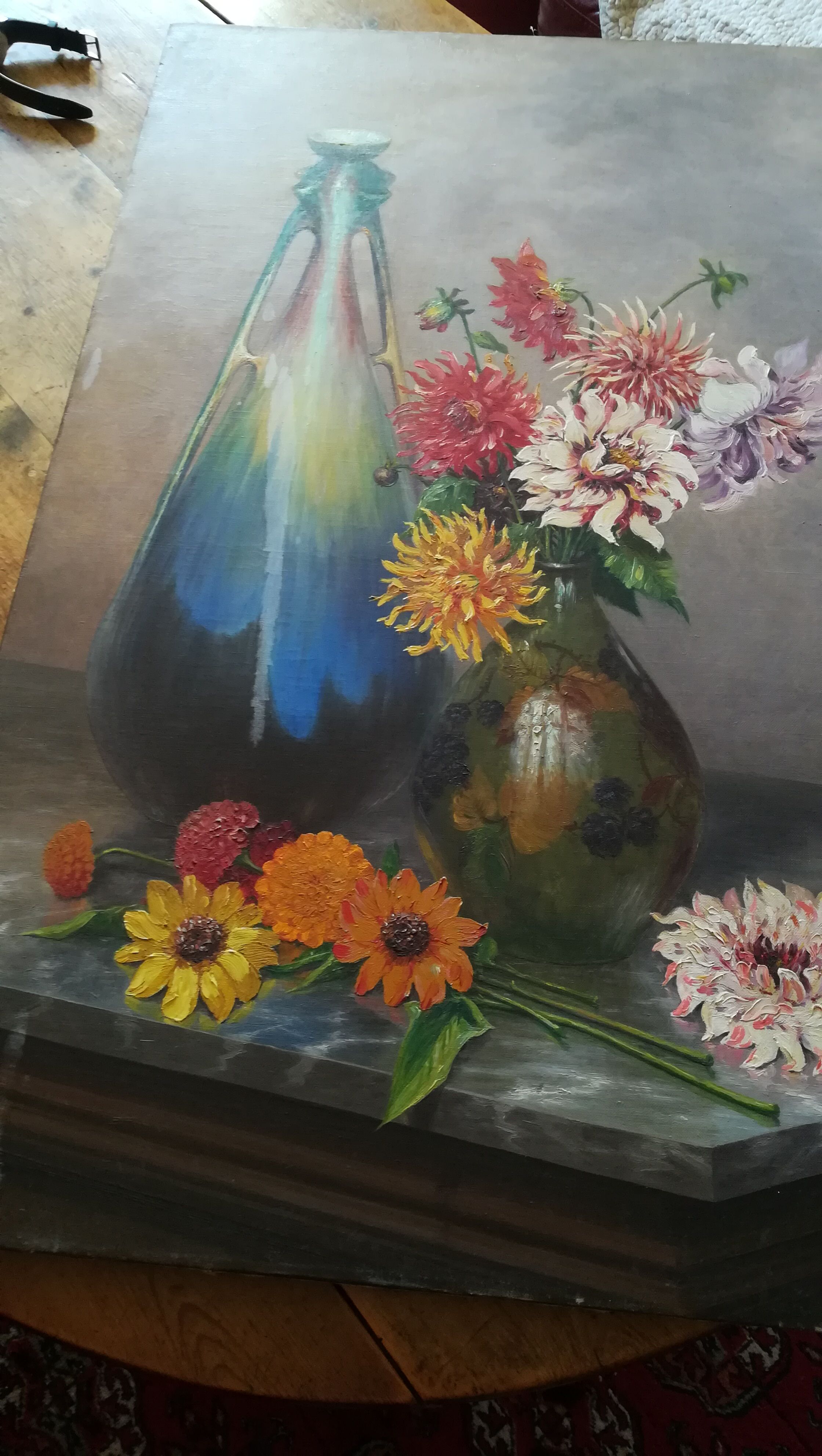 Pair of paintings of flowers