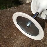 Adjustable design tulip chair