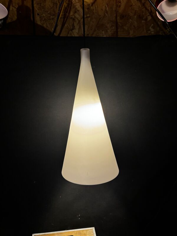 Lampe verre opalin de Vianne