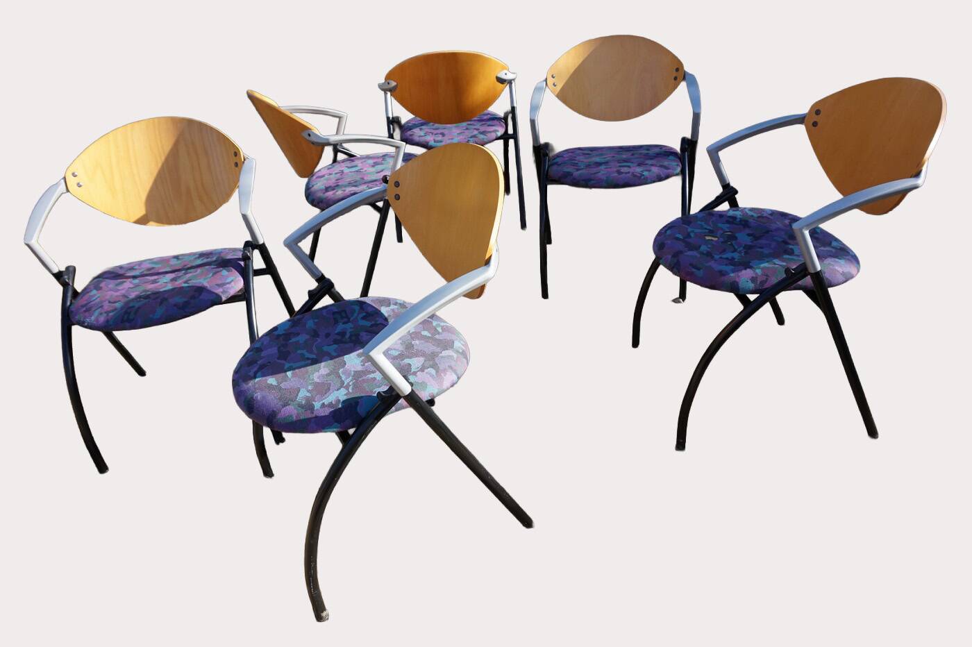 Set of 6 Vepa Alpine stackable armchairs/ conference chairs, Memphis Style