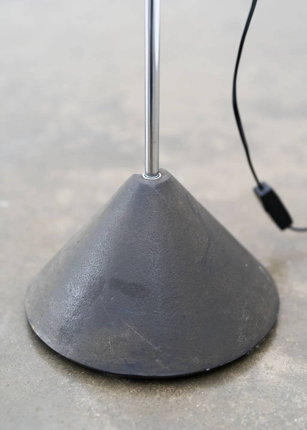 Postmodern floor lamp