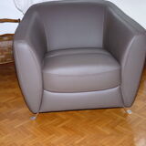 Leather lounge