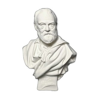 Victor Hugo| small model