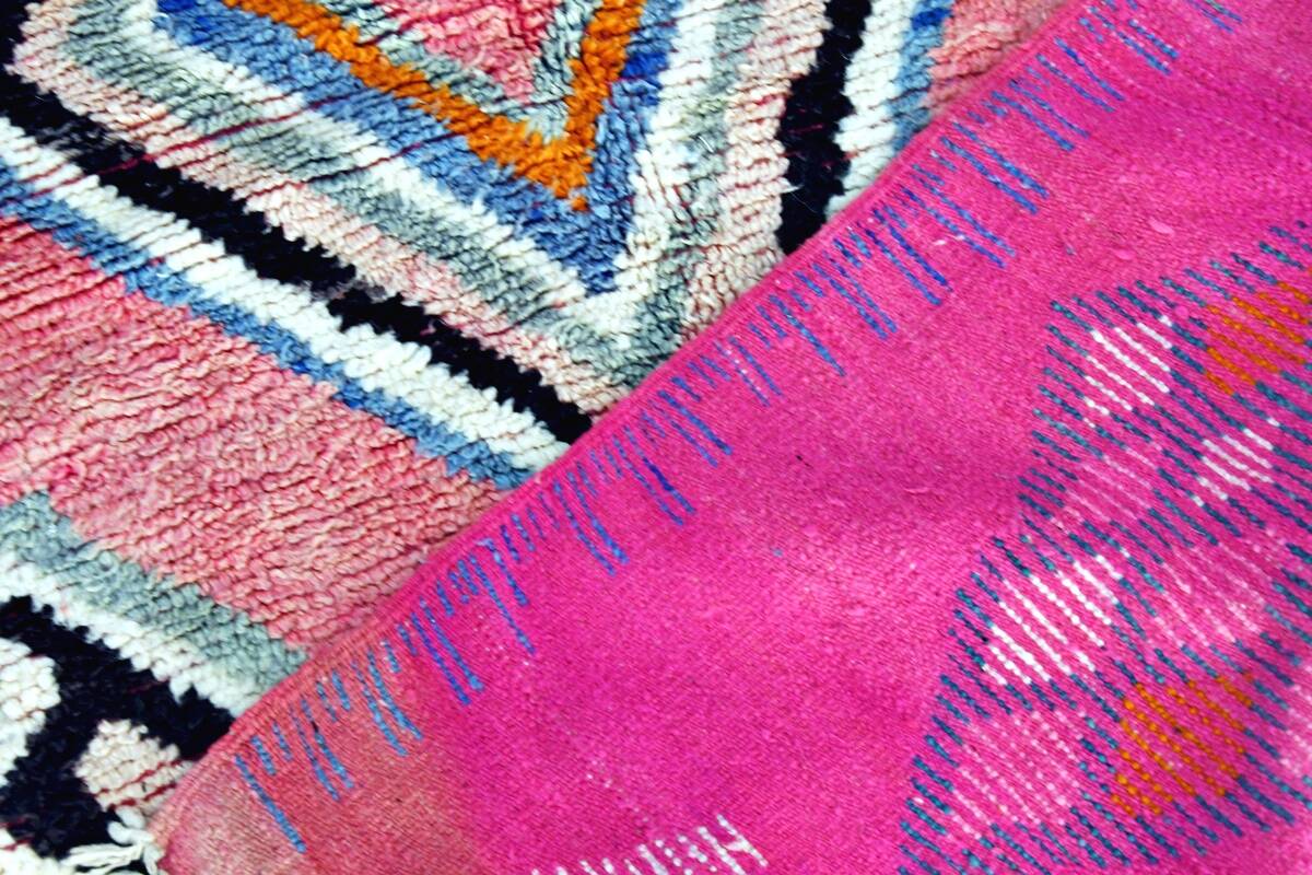 Moroccan Berber rug Boujaad 240 x 155 cm New