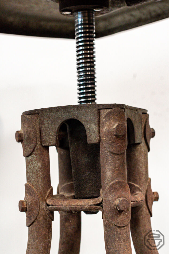 Flambo Industrial Chair