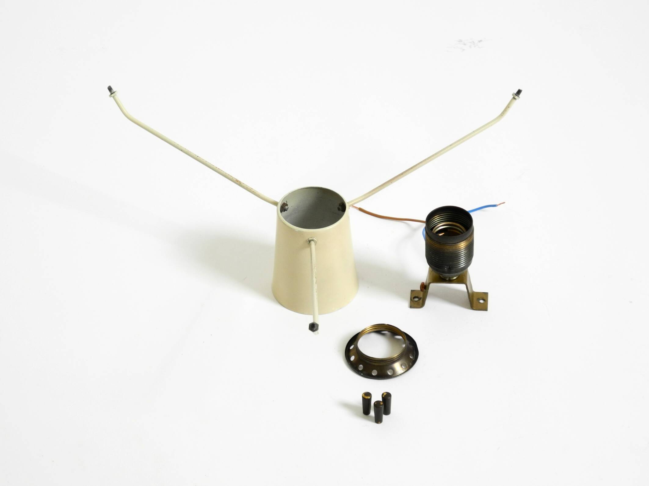 Beautiful, rare mid-century modern fiberglass ceiling lamp