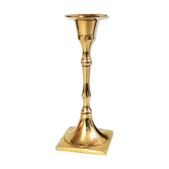 Brass candle holder for fine candles