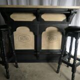Bar et ses 2 tabourets