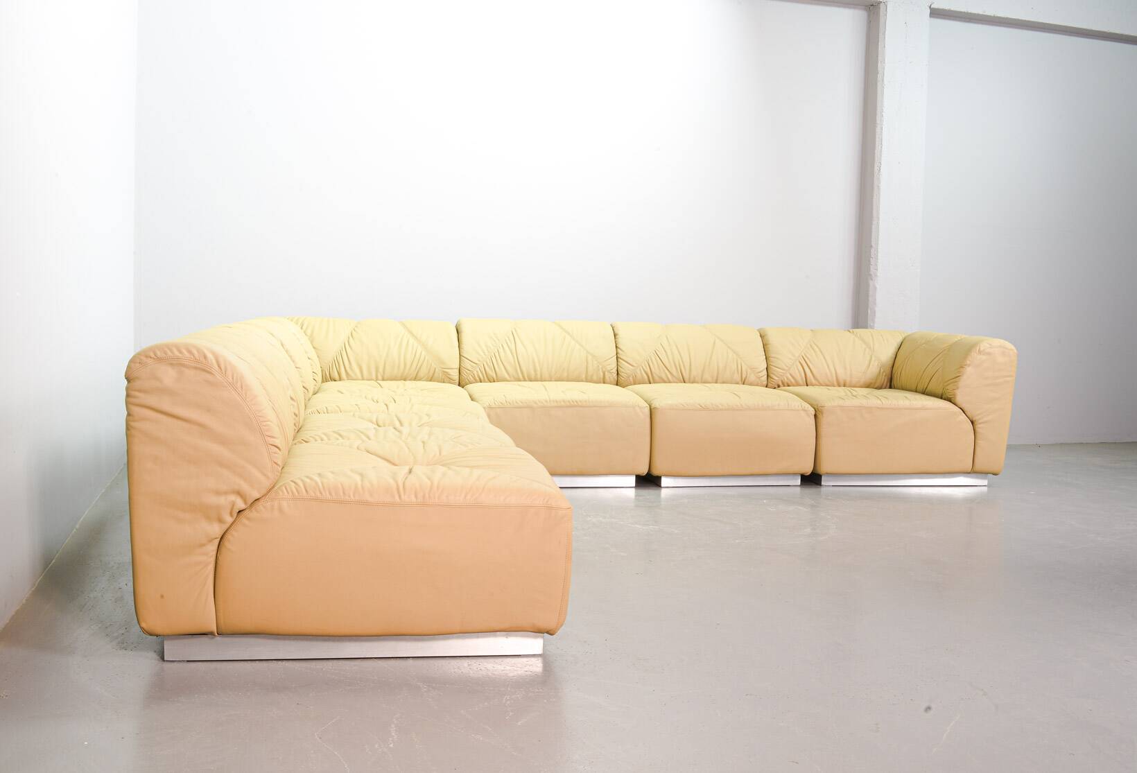 Distinctive Walter Knoll Modular Sofa 'Domaine' by Bernd Münzebrock, 1970s