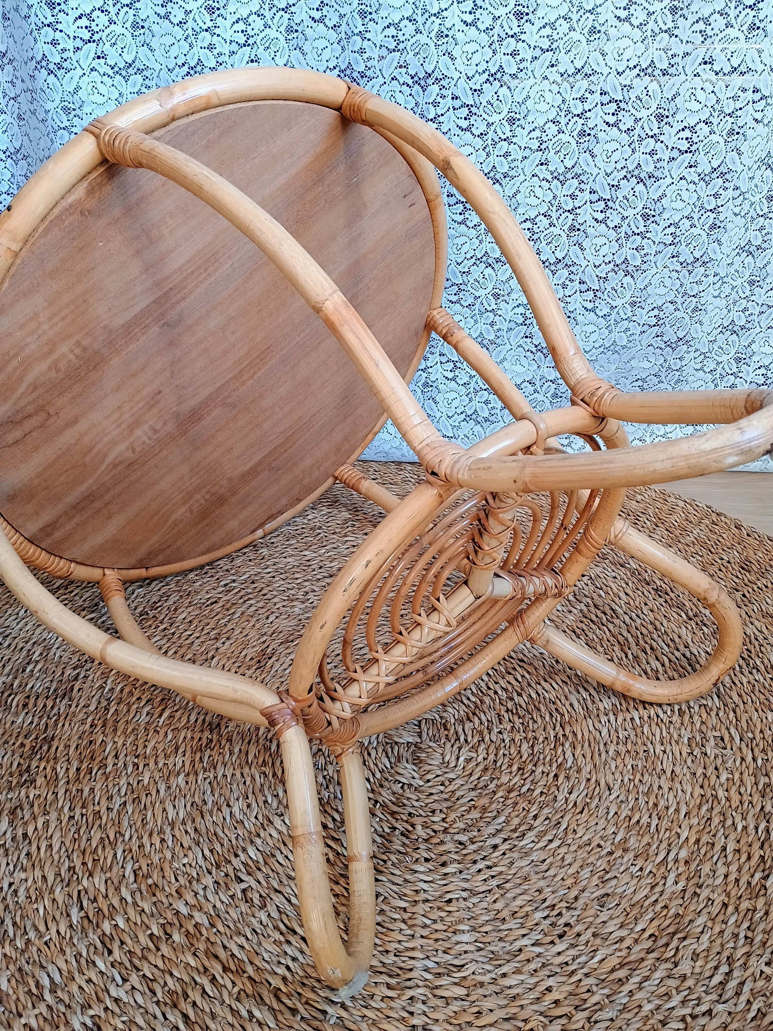 Round vintage rattan coffee table