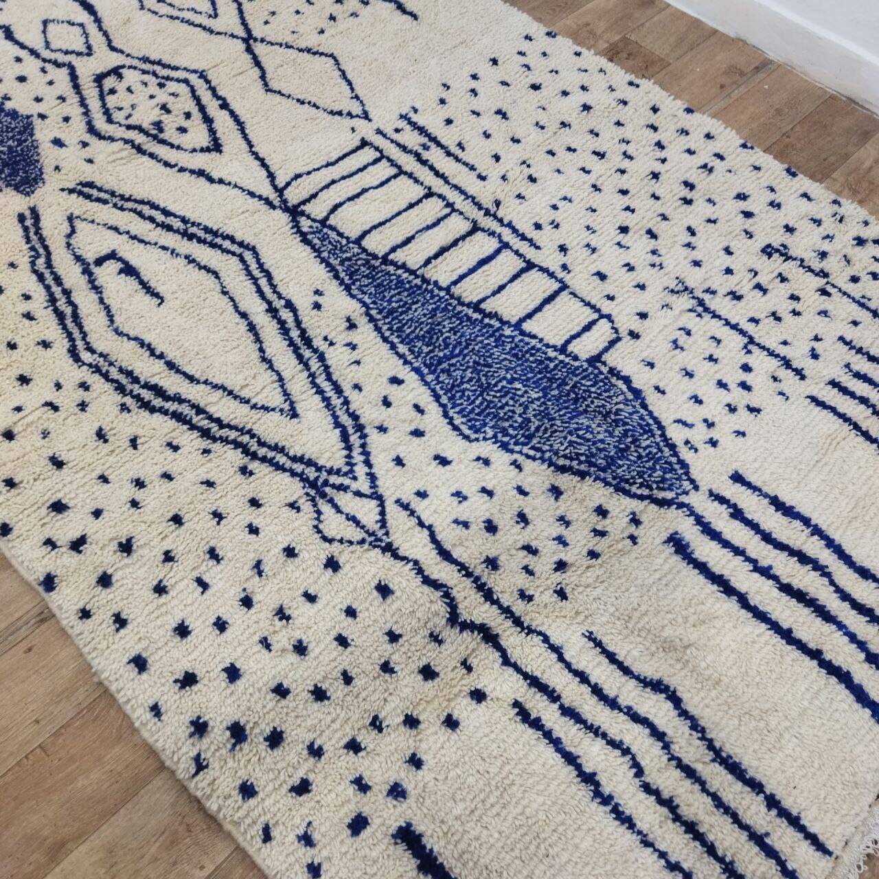 Vintage Azilal rug 290x196 cm - Blue geometric patterns