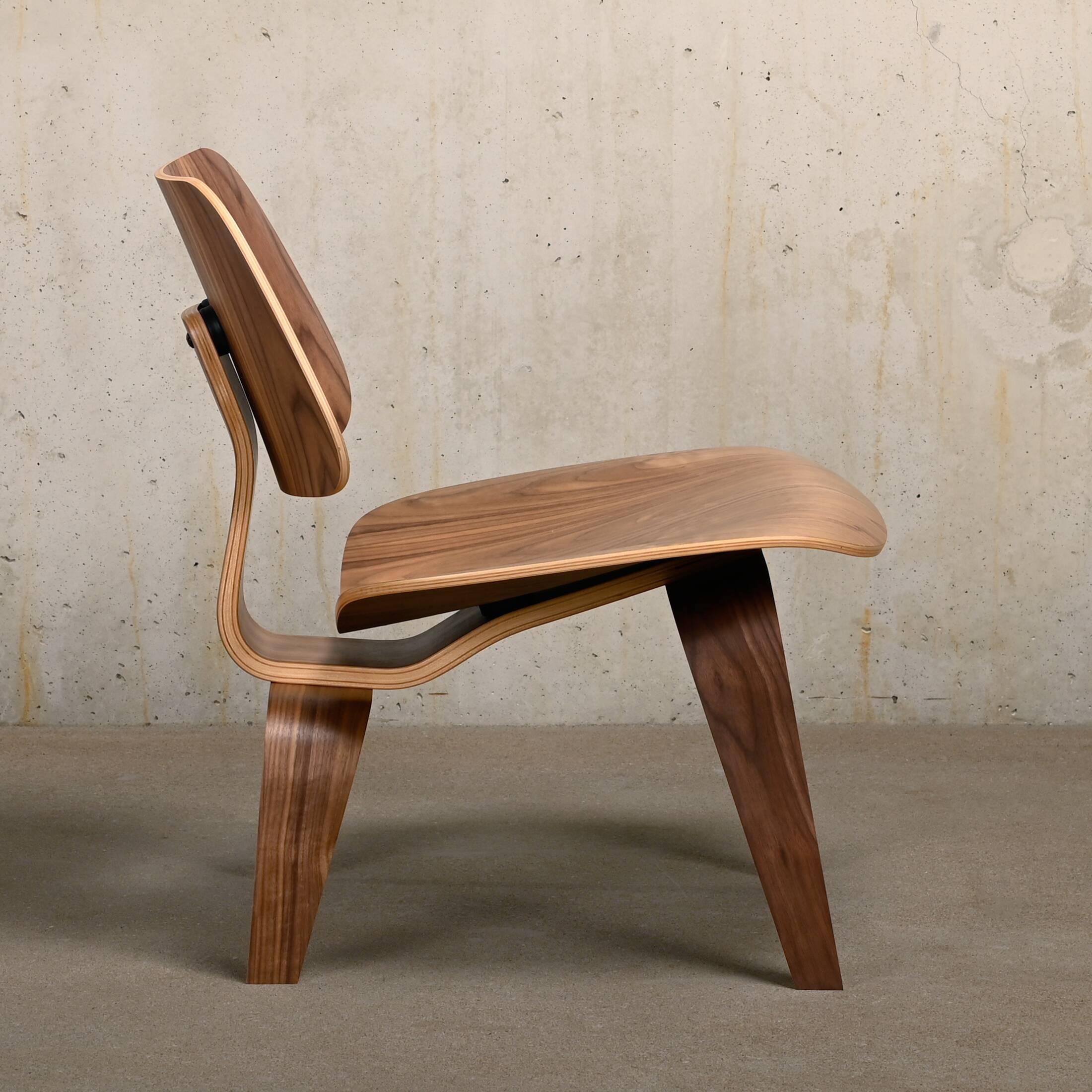 Charles & Ray Eames LCW Walnut Lounge Chair for Herman Miller