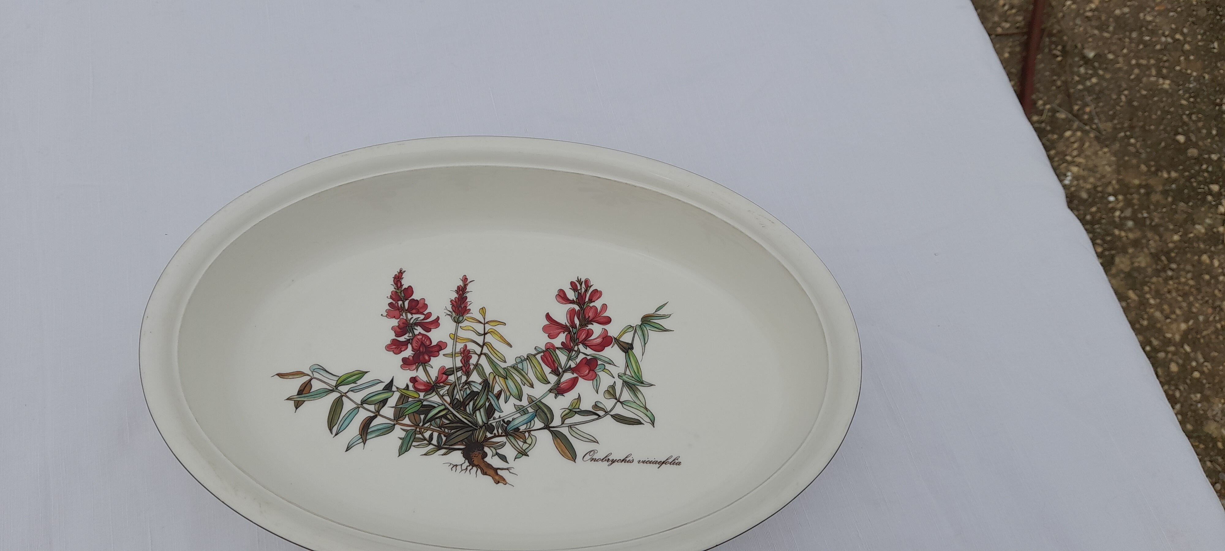 Oval oven dish vilbofour villeroy & boch model botanica l 31.5 cm