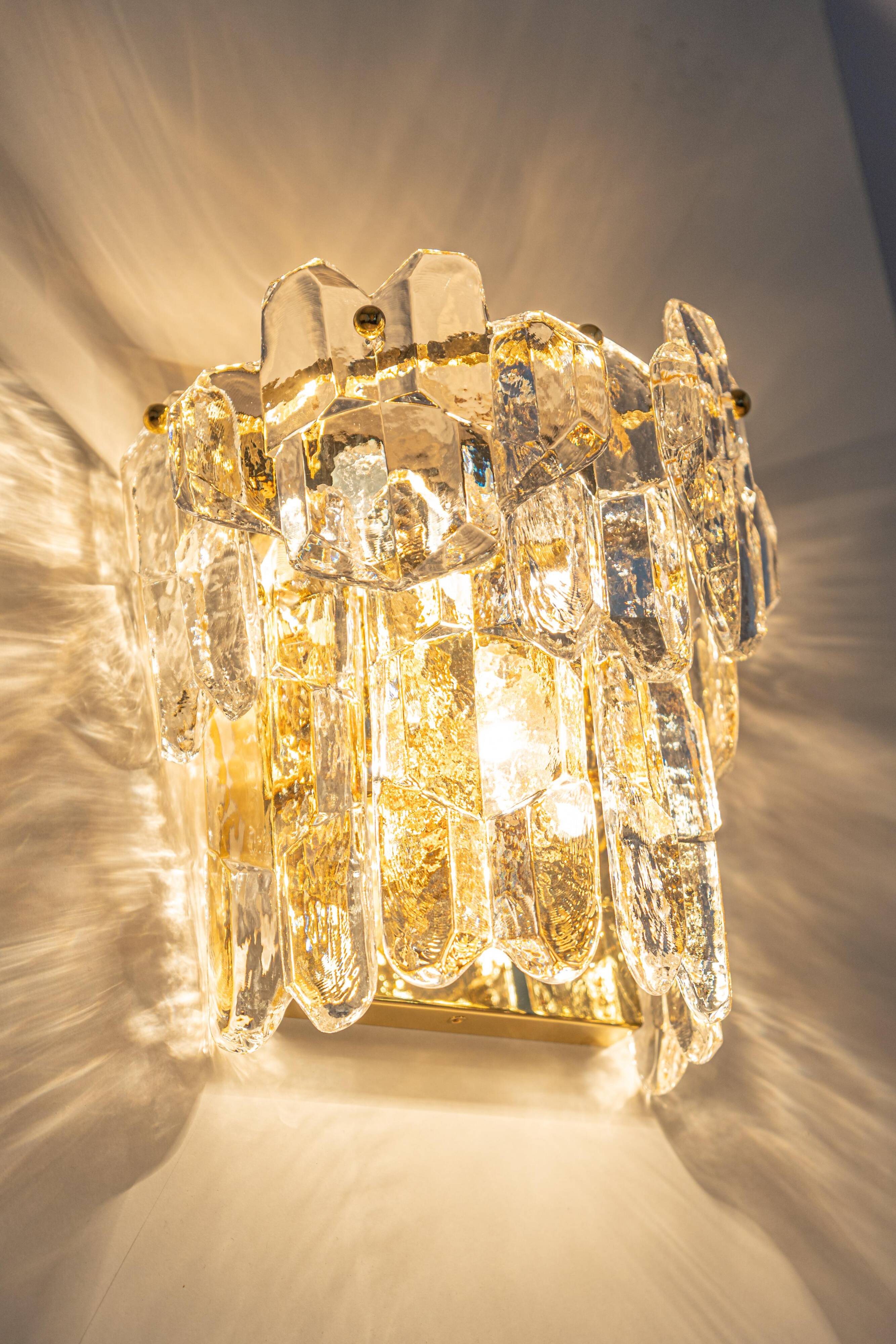 Kalmar Palazzo large simple wall light, Austria, 1970s