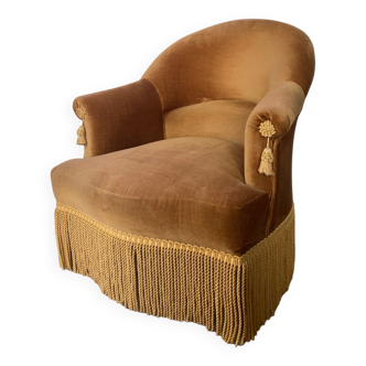Toad armchair in golden velvet