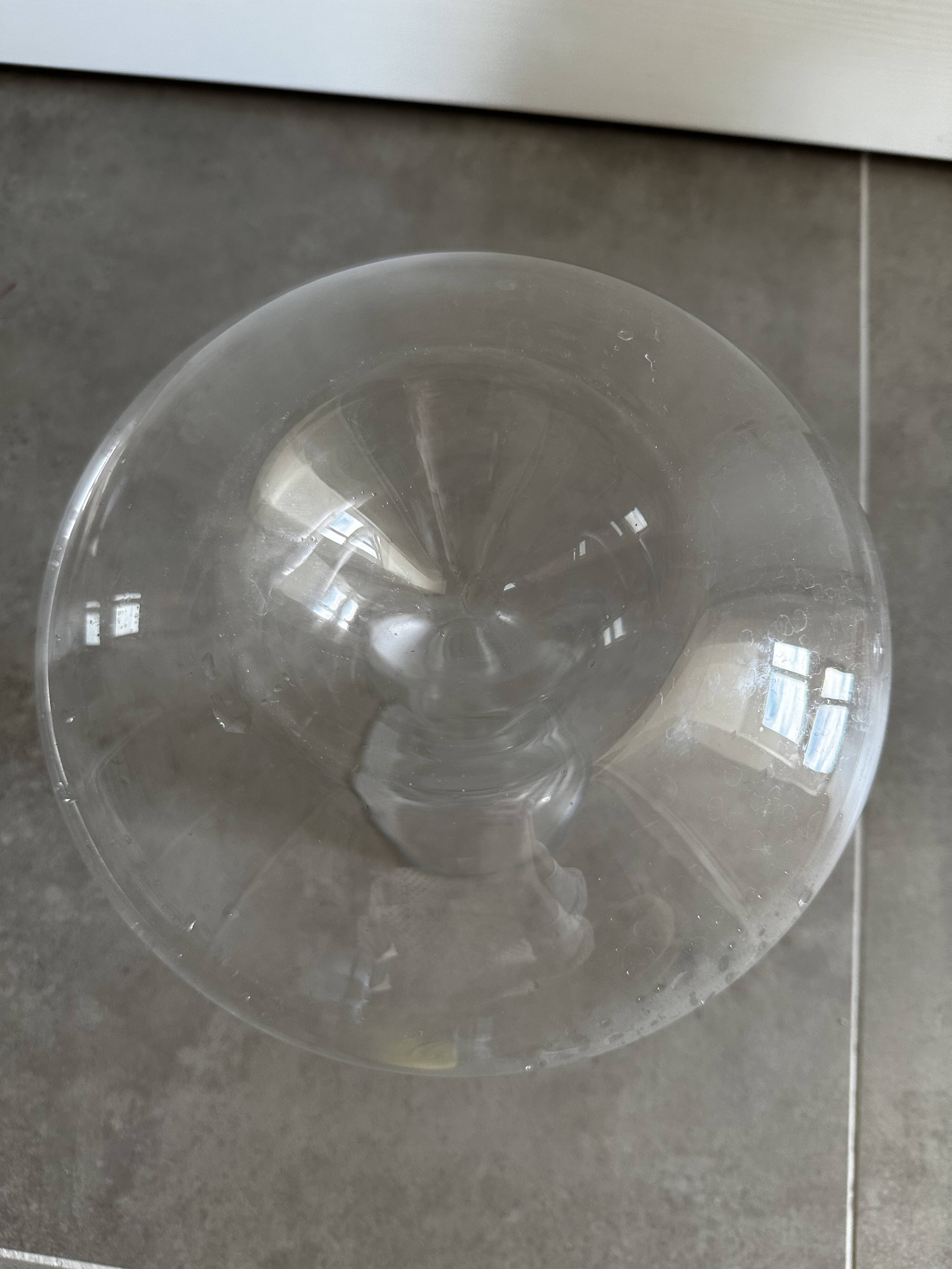 Wine carafe