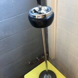 Standing ashtray