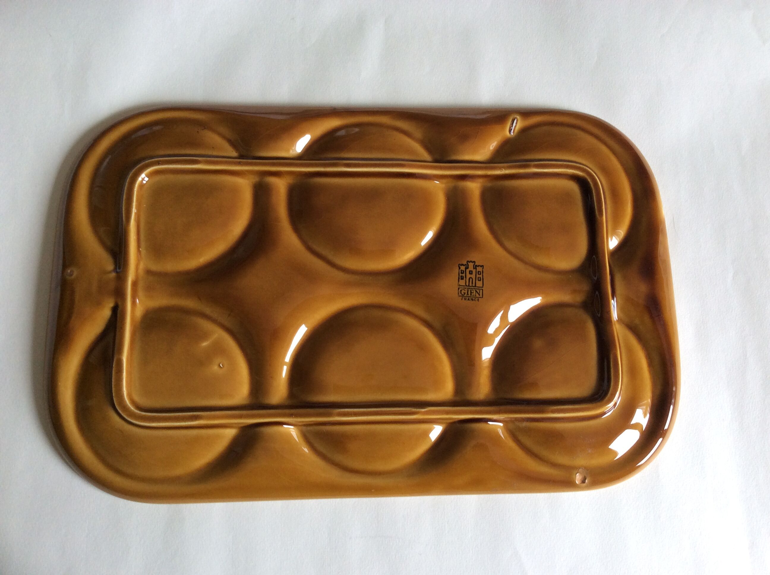 Gien Slurry dish, artichoke dish