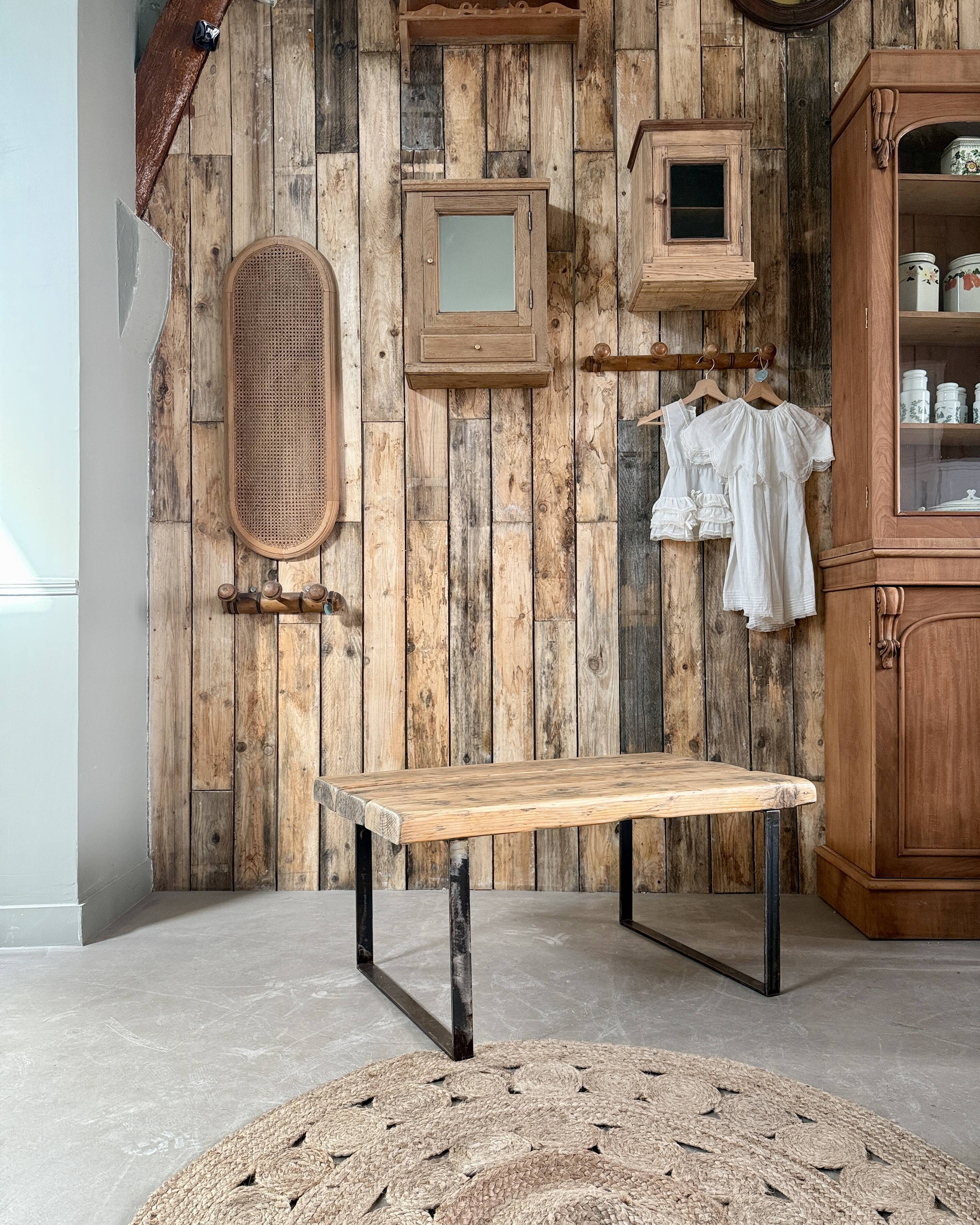 Vintage industrial coffee table (refurbished)