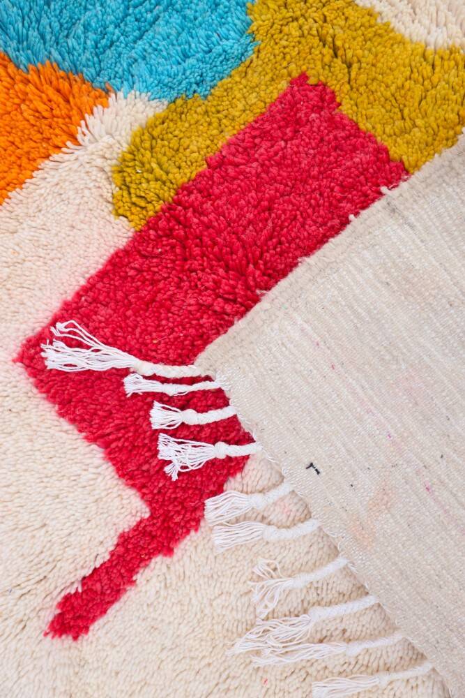 Medium size rug 200x100cm
