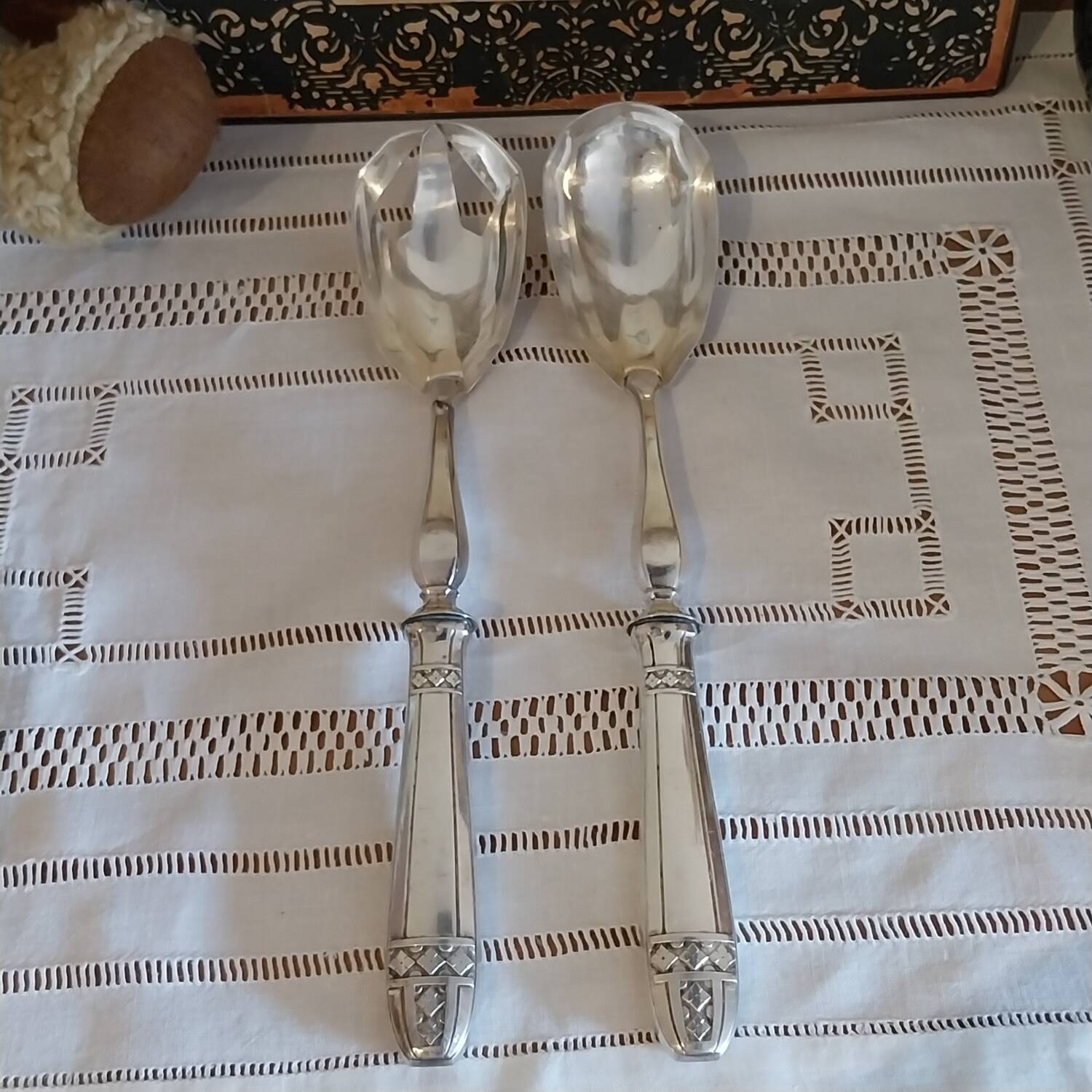 Monaco Grand Prix model metal serving cutlery