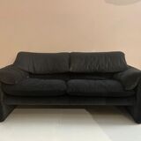 Maralunga sofa by  Vico Magistretti, Cassina
