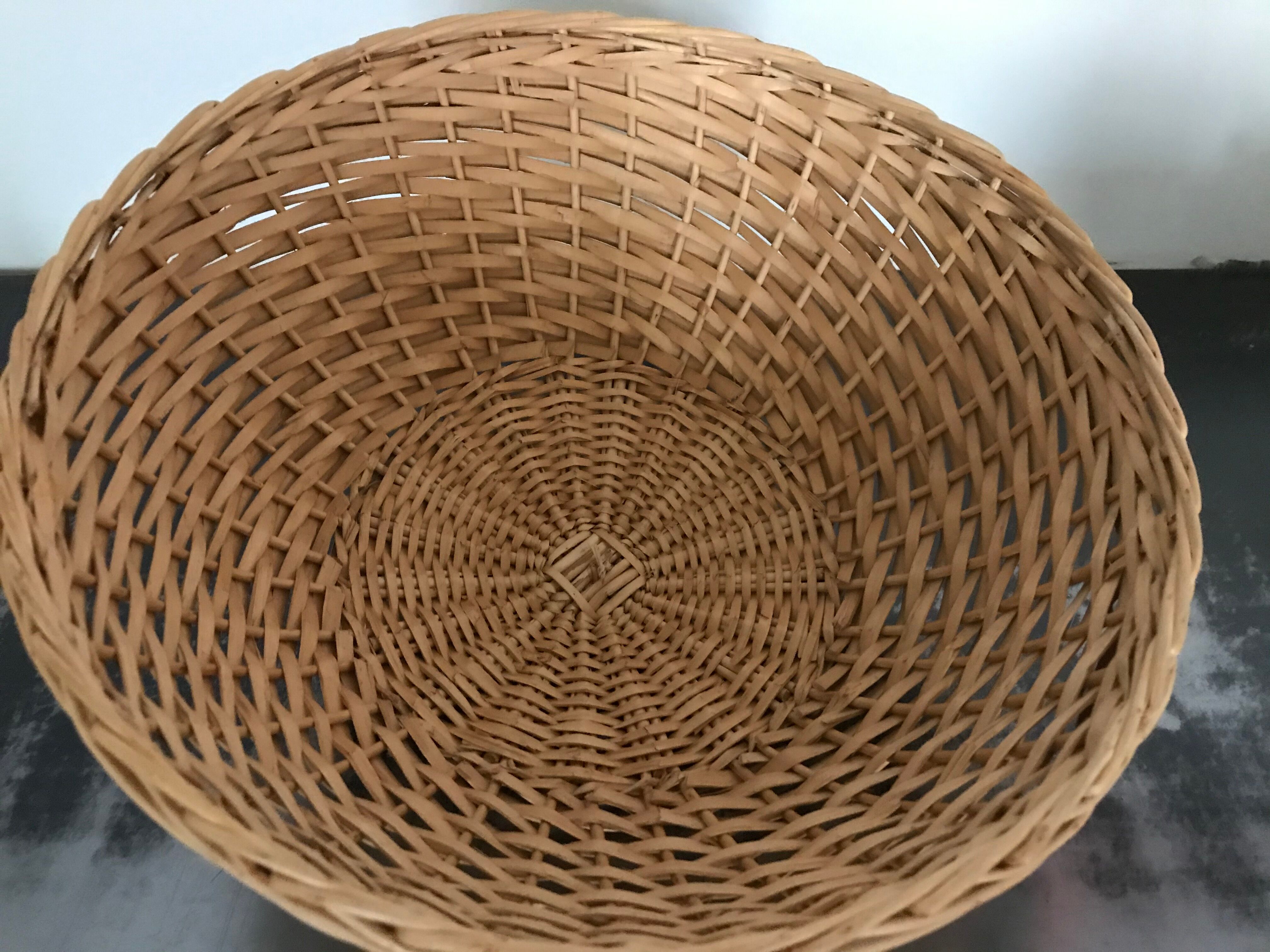 Wicker cheese platter