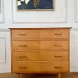Vintage wooden chest of drawers with 4 drawers