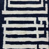 Ecru Berber rug with geometric patterns, 250cm x 150cm