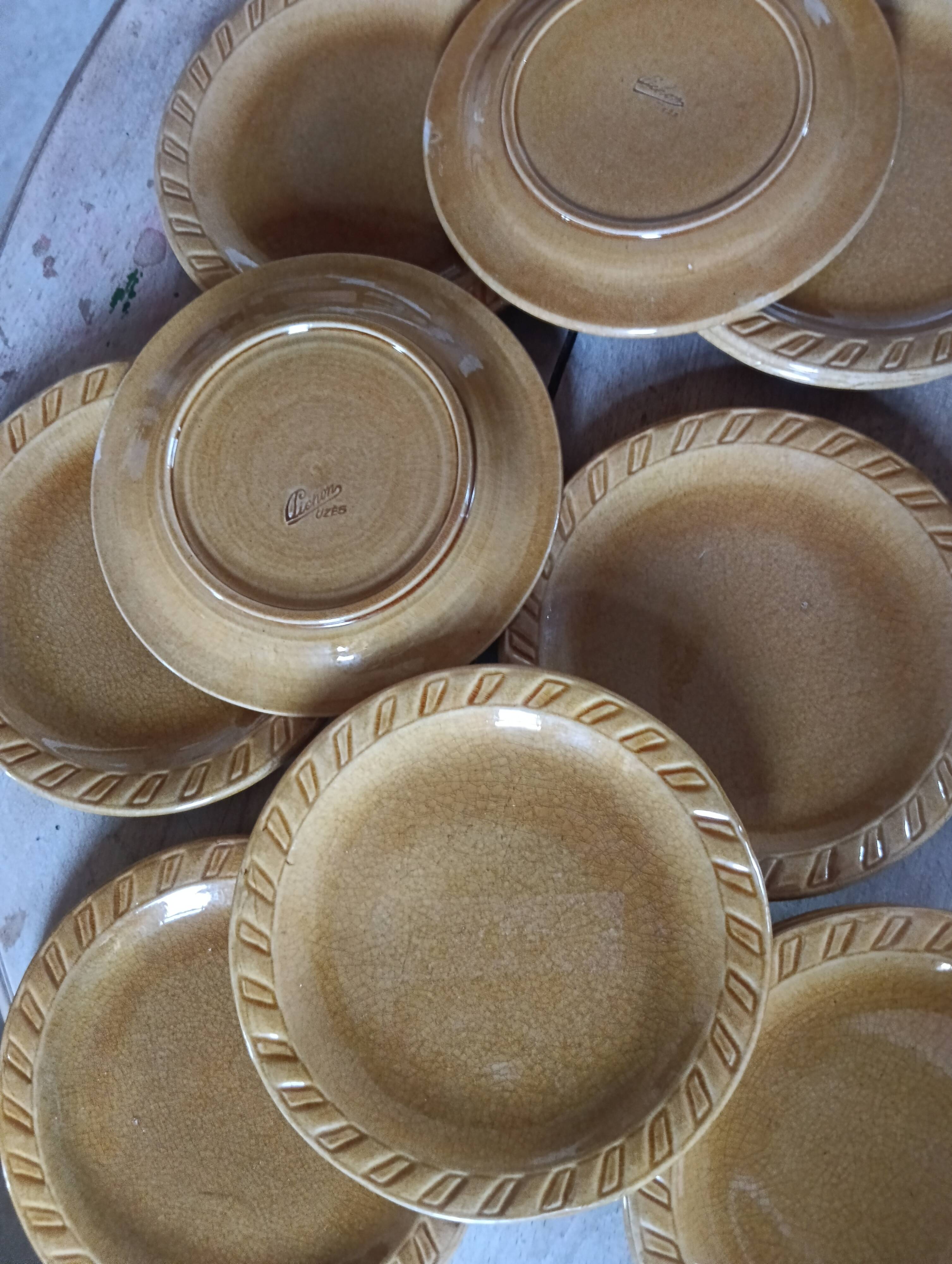 Maison Pichon Uzès rare set of 12 dessert plates
