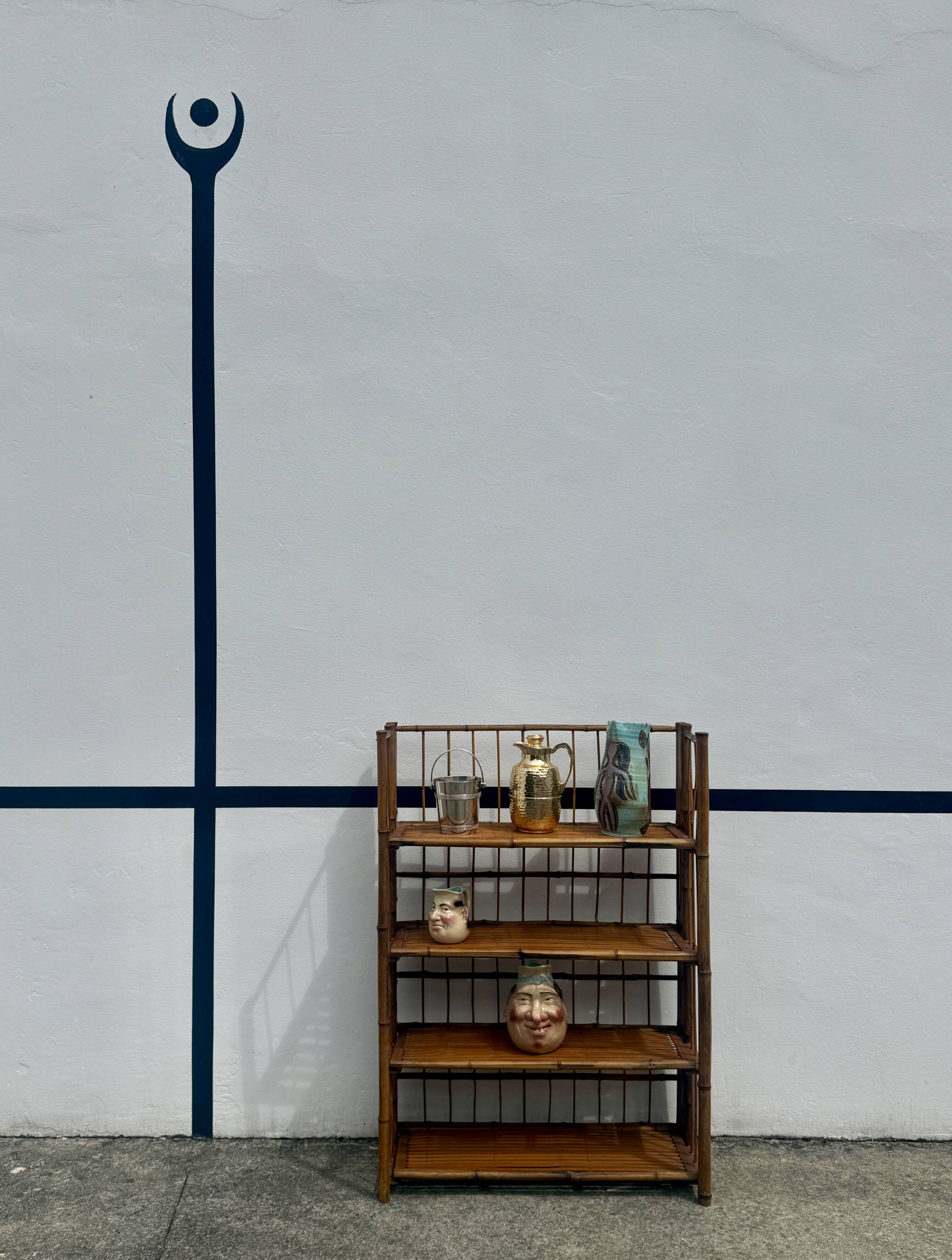 Italian foldable shelf for kitchen utensils in bamboo