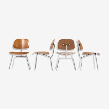 Set of 4 chairs, Charles and Ray Eames model DCM Herman Miller edition