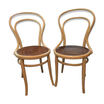 Bistro Kohn chairs
