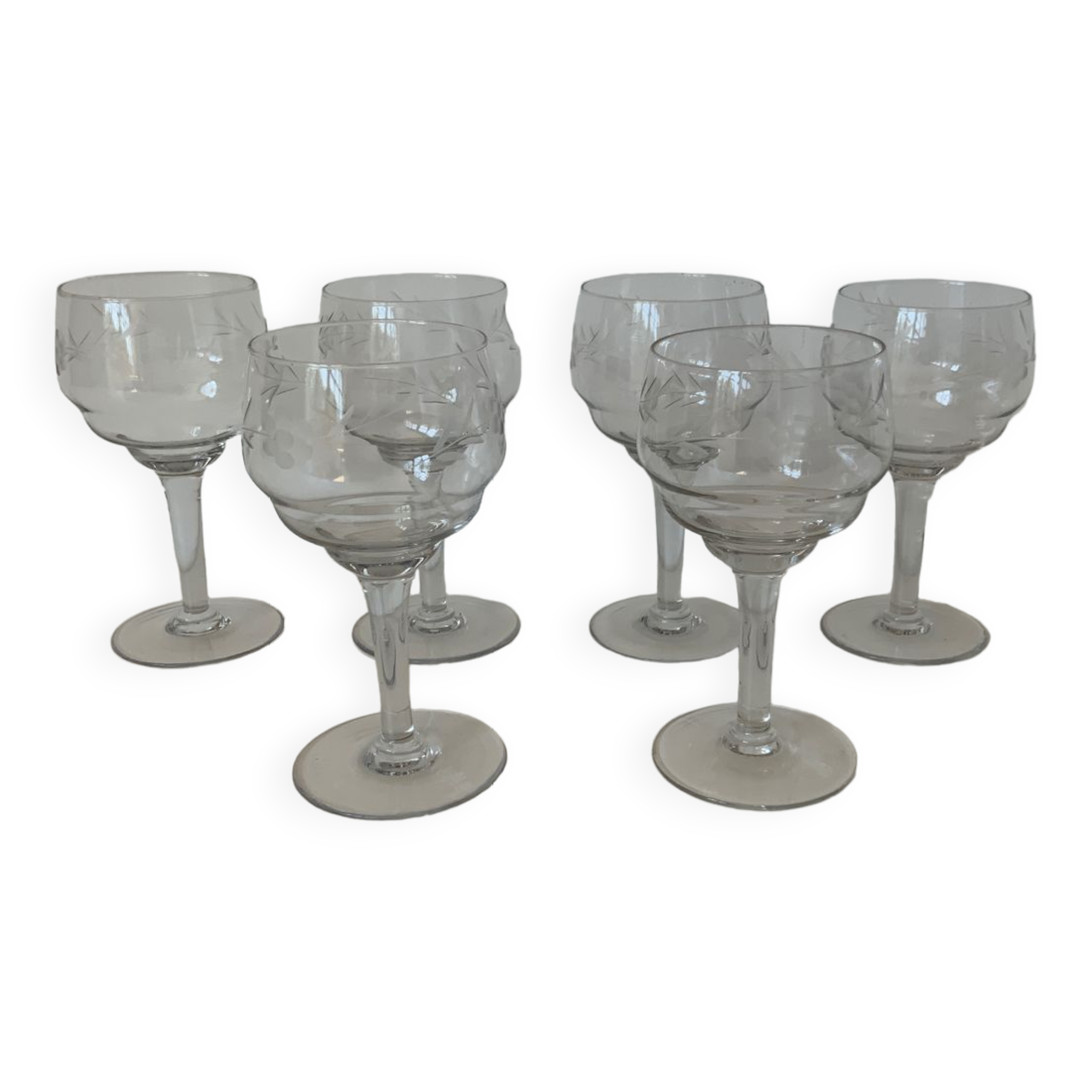 Engraved stemmed glasses Selency x Monoprix Croisé Laroche